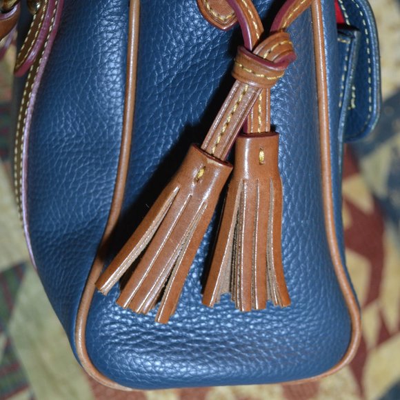 Dooney & Bourke Medium Pebble Leather Pocket Bag Teal EUC - Picture 7 of 13